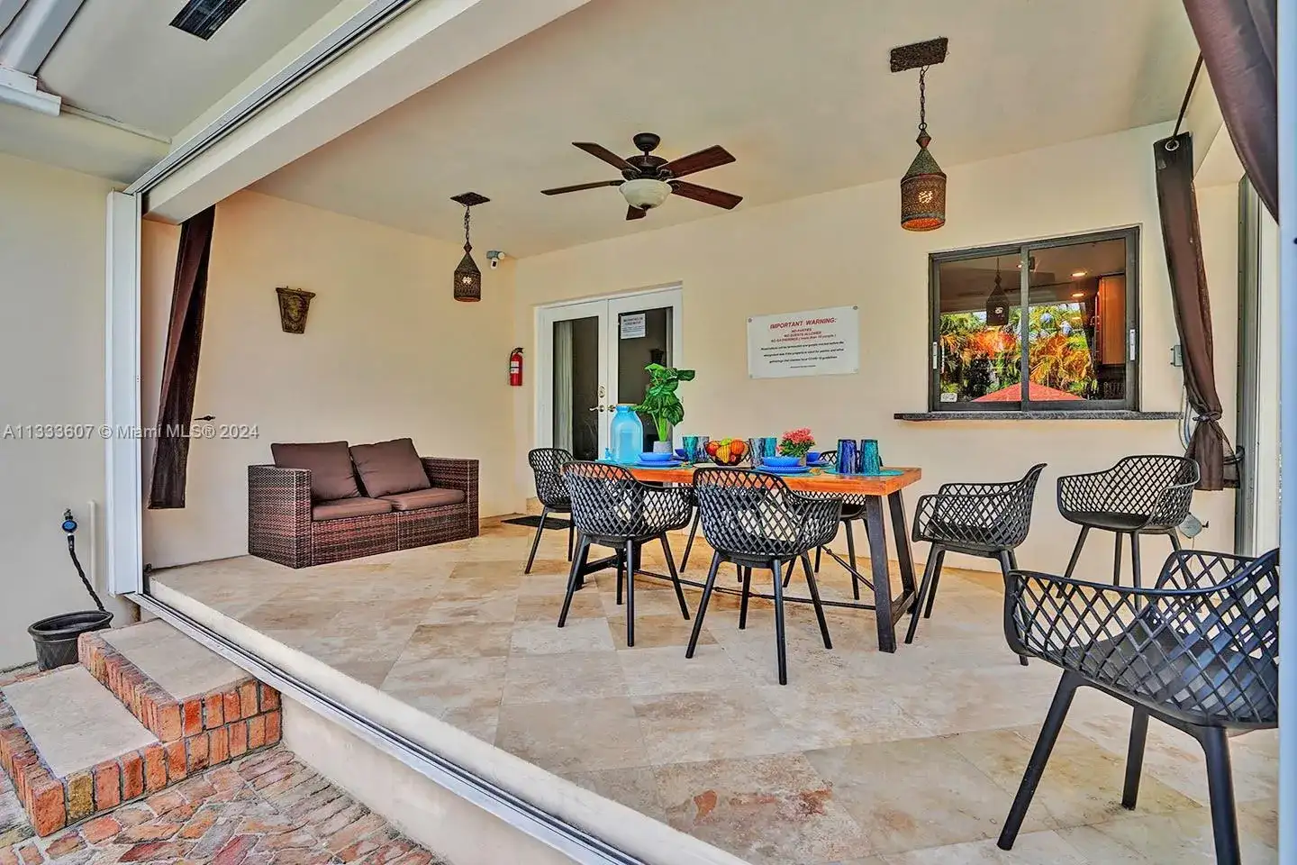 1049 N Southlake Dr, Hollywood FL 33019 photo 5