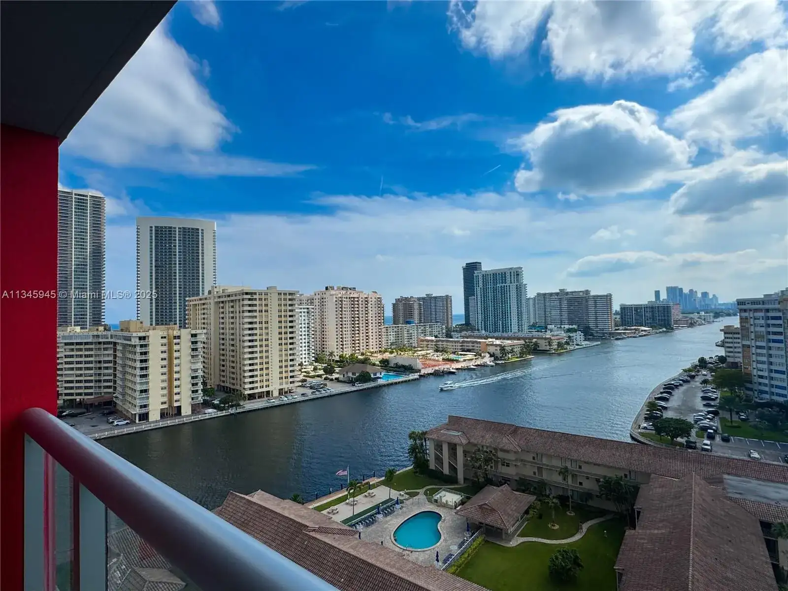 2602 E HALLANDALE BEACH BLVD # R1409, Hallandale Beach FL 33009 photo 2