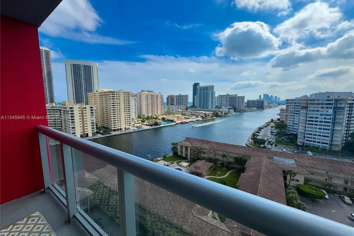 2602 E HALLANDALE BEACH BLVD # R1409, Hallandale Beach FL 33009