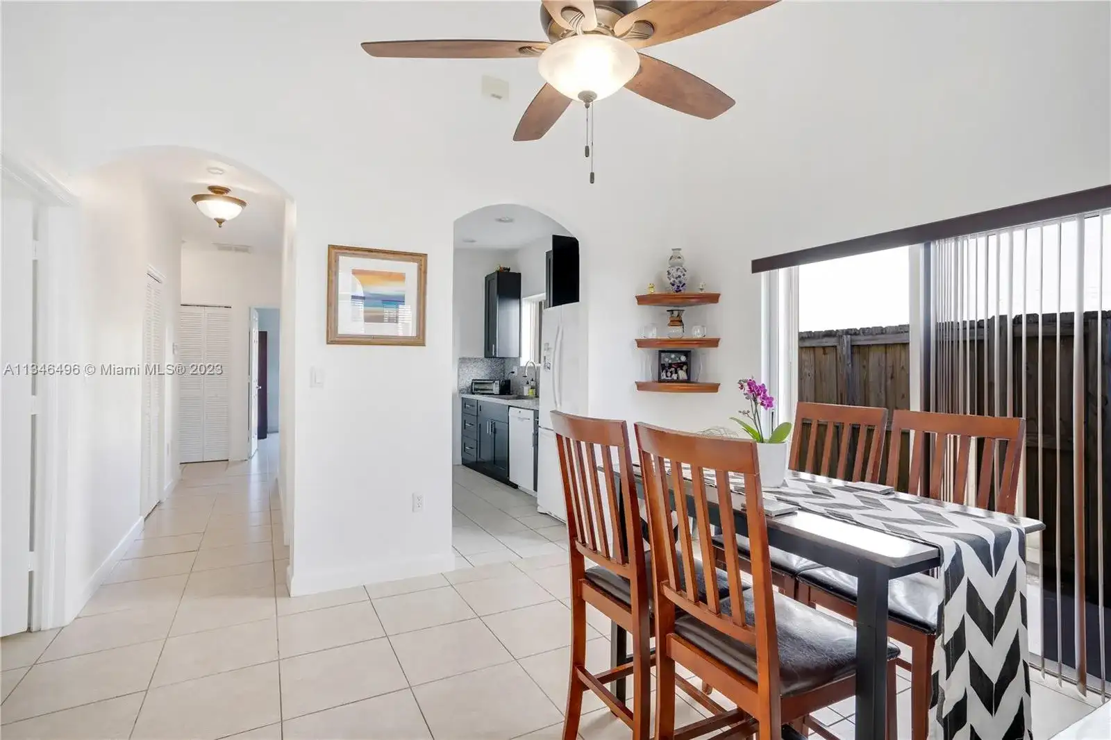 2528 NE 41st Ter, Homestead FL 33033 photo 3