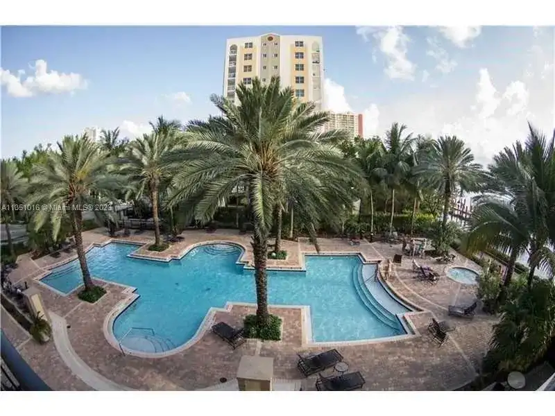 17145 N Bay Rd # 4303, Sunny Isles Beach FL 33160 photo 3