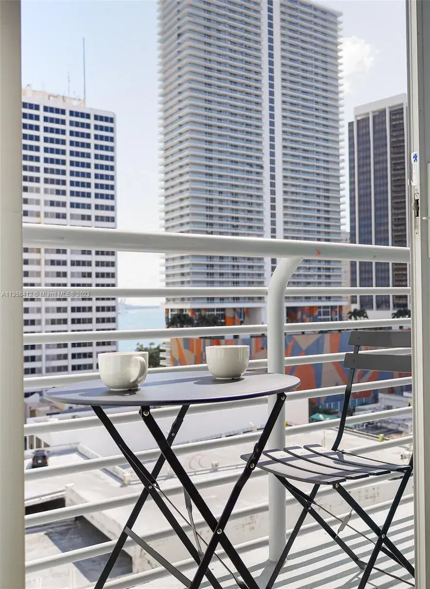 133 NE 2nd Ave # 1410, Miami FL 33132