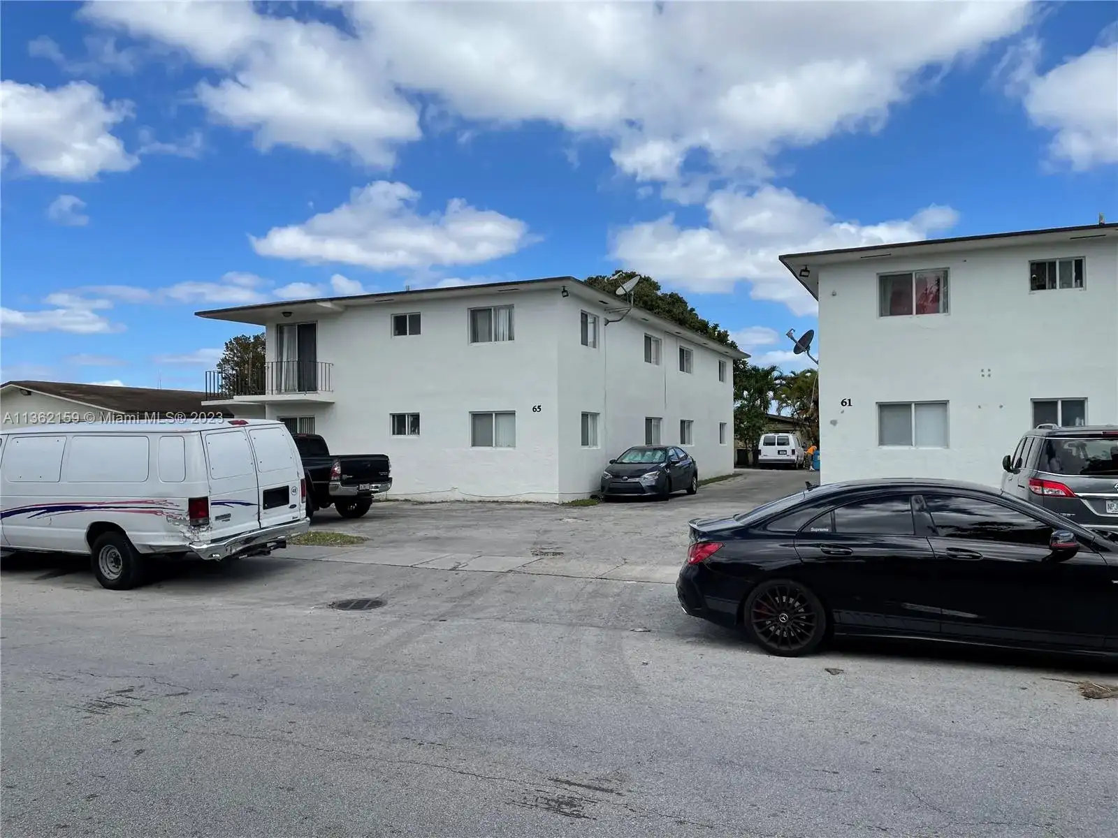61 W 13th St, Hialeah FL 33010 photo 3