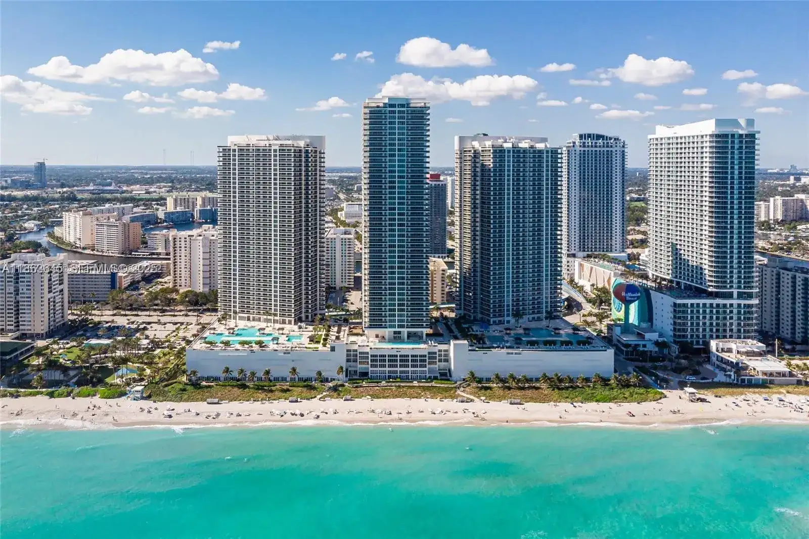 1830 S Ocean Dr, Hallandale Beach FL 33009 photo 3