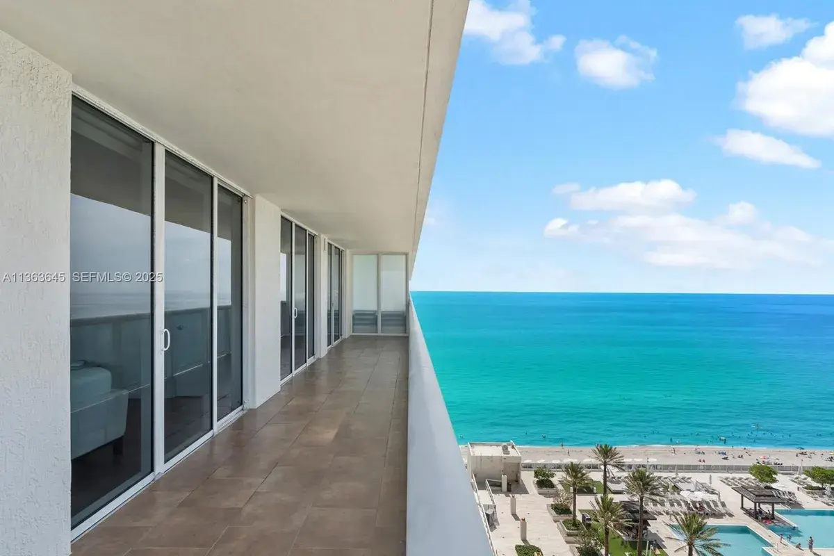 1830 S Ocean Dr, Hallandale Beach FL 33009