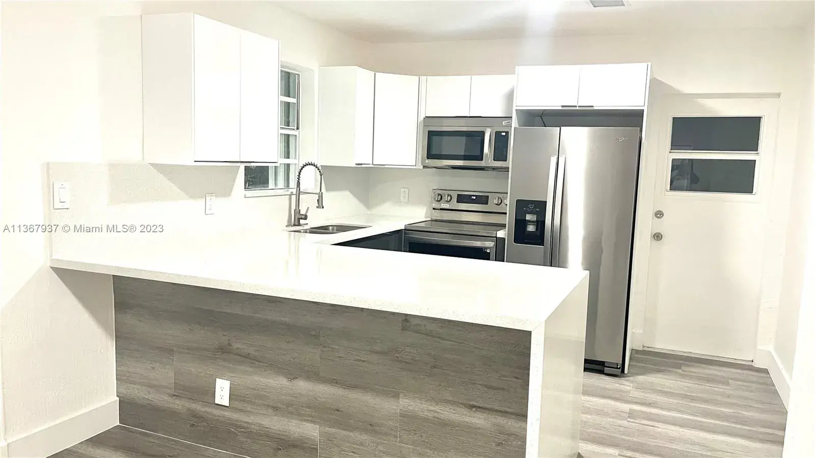 1420 S 24th Ter, Hollywood FL 33020