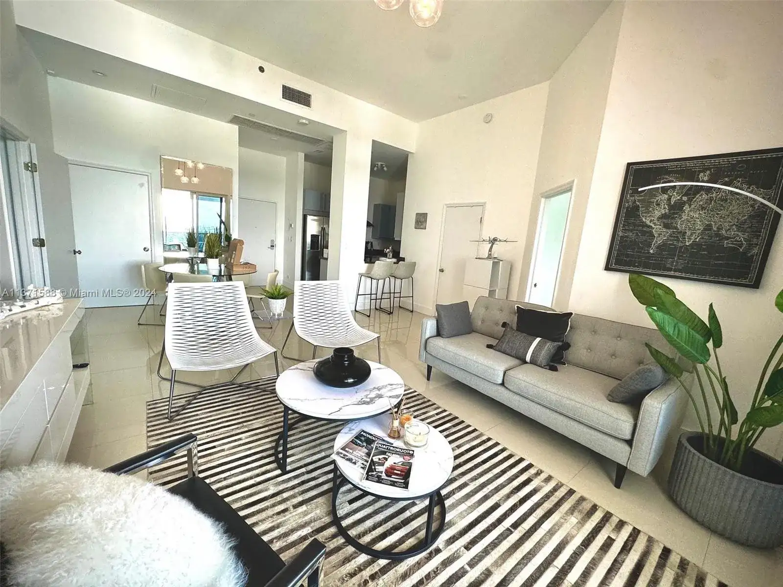 2301 Collins Ave # 1626, Miami Beach FL 33139 photo 4