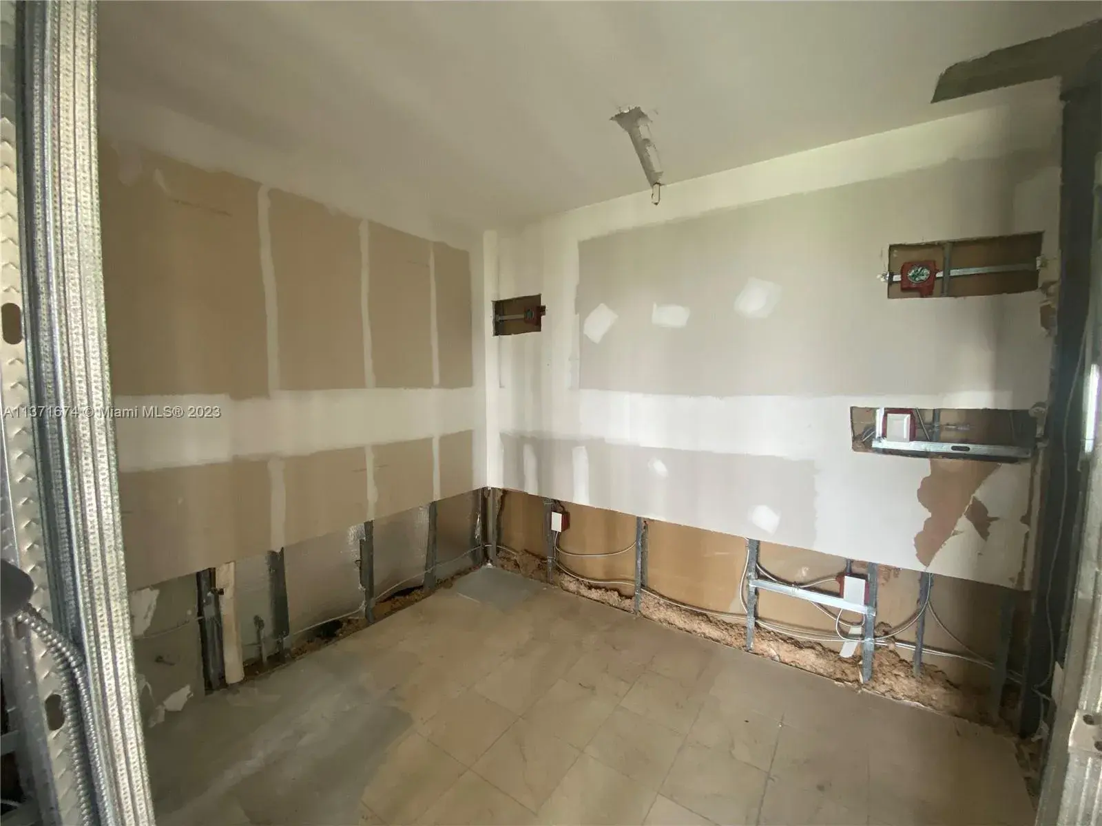 20379 W Country Club Dr # 1934, Aventura FL 33180