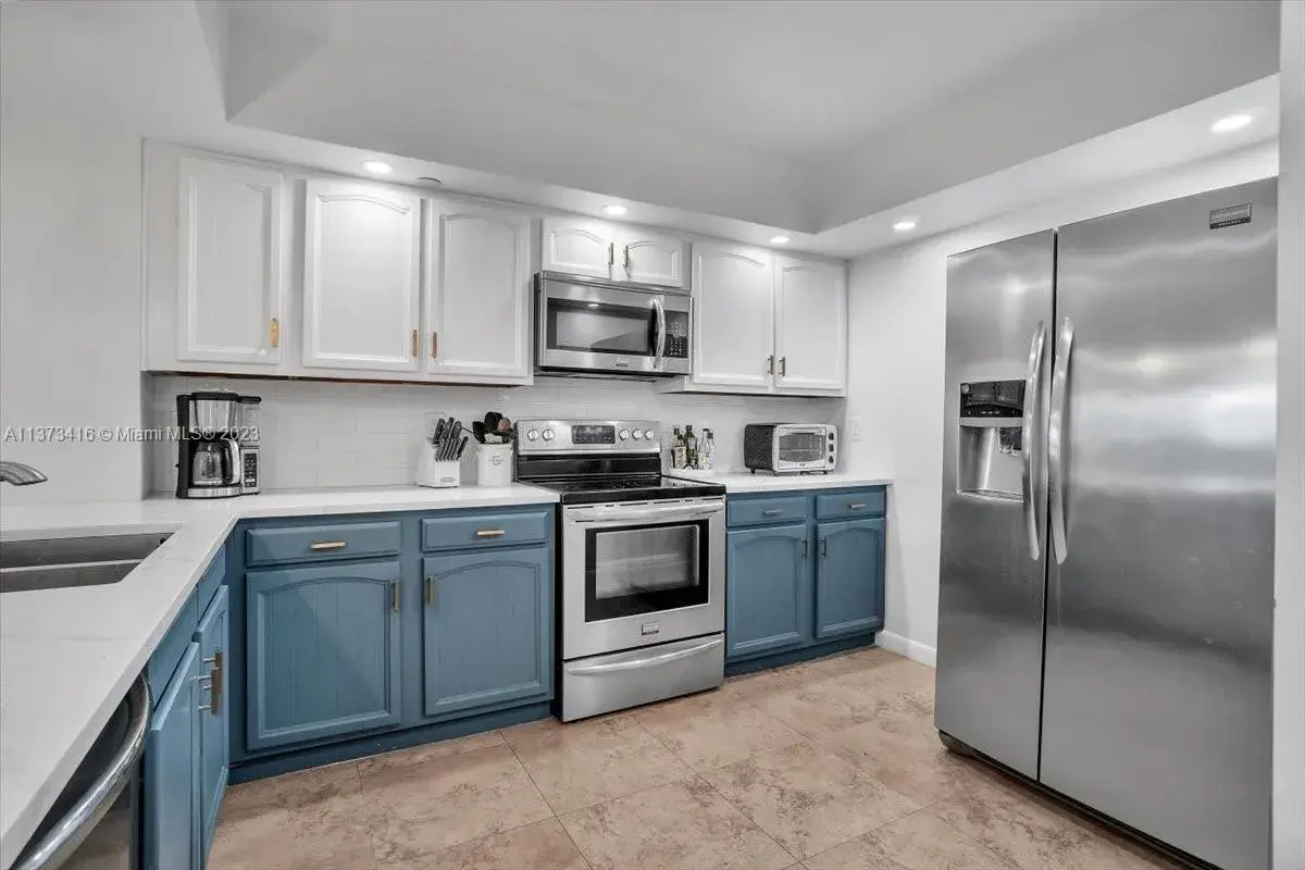 3200 Port Royale Dr N # 809, Fort Lauderdale FL 33308