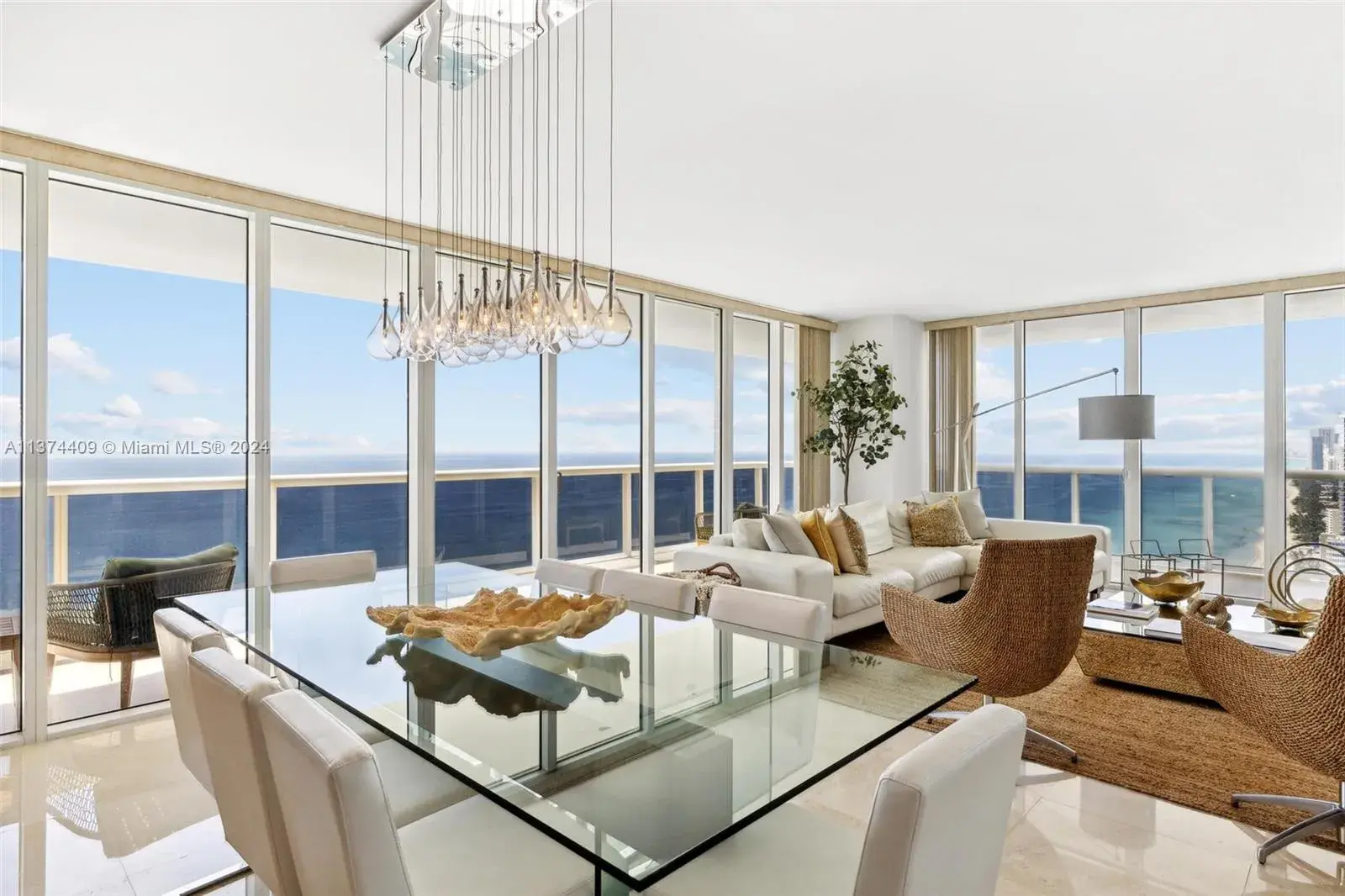 1830 S OCEAN DR # 4002, Hallandale Beach FL 33009