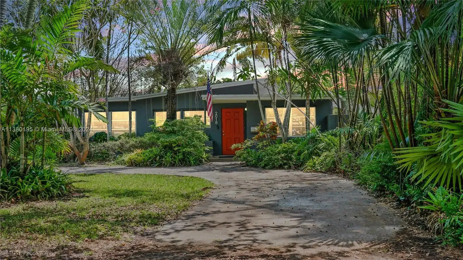 2018 Fletcher St, Hollywood FL 33020 photo 2