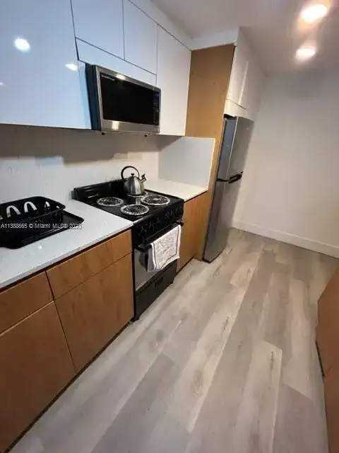 19201 Collins Ave # 540, Sunny Isles Beach FL 33160 photo 4