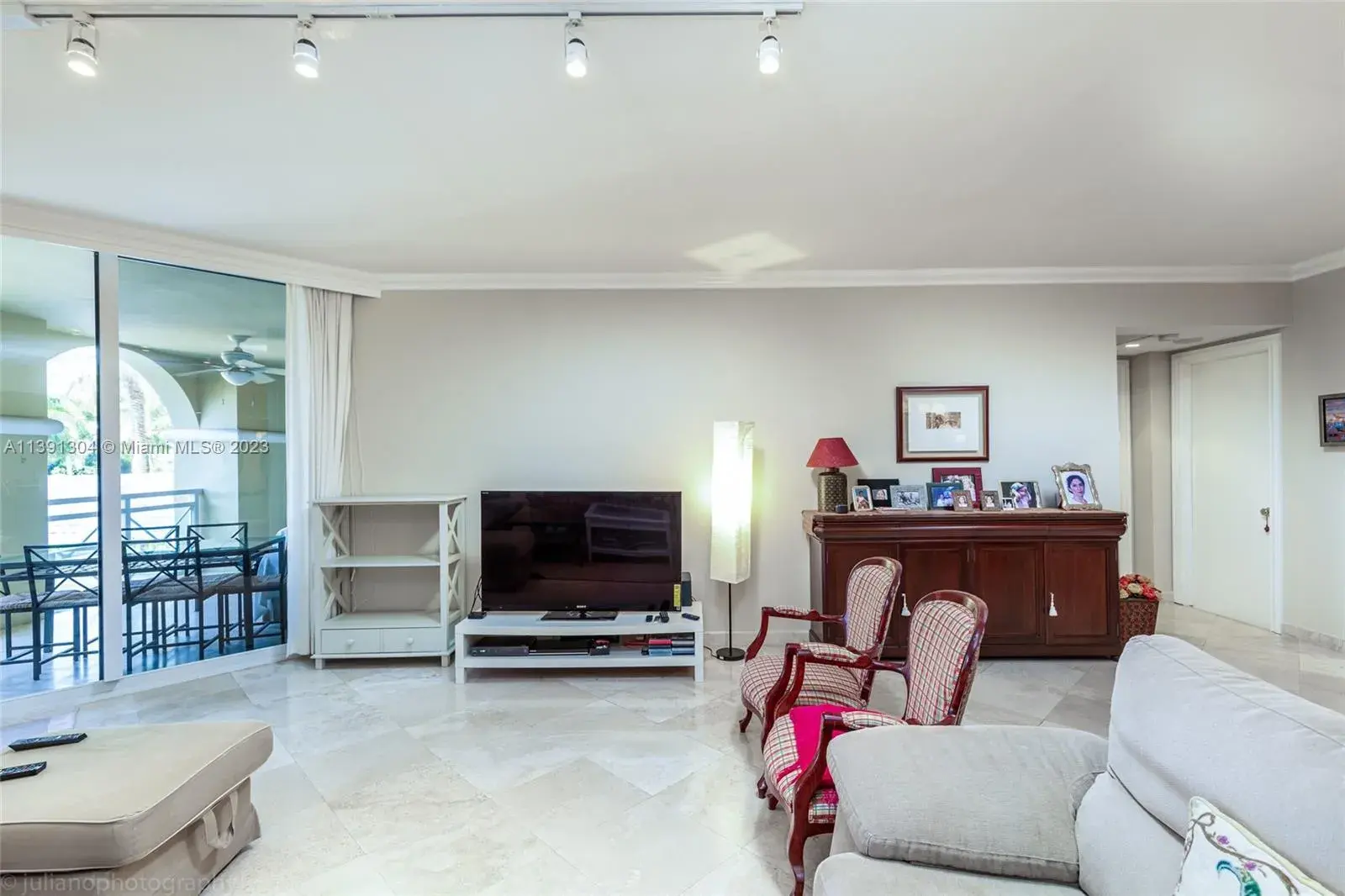 445 Grand Bay Dr # 316, Key Biscayne FL 33149