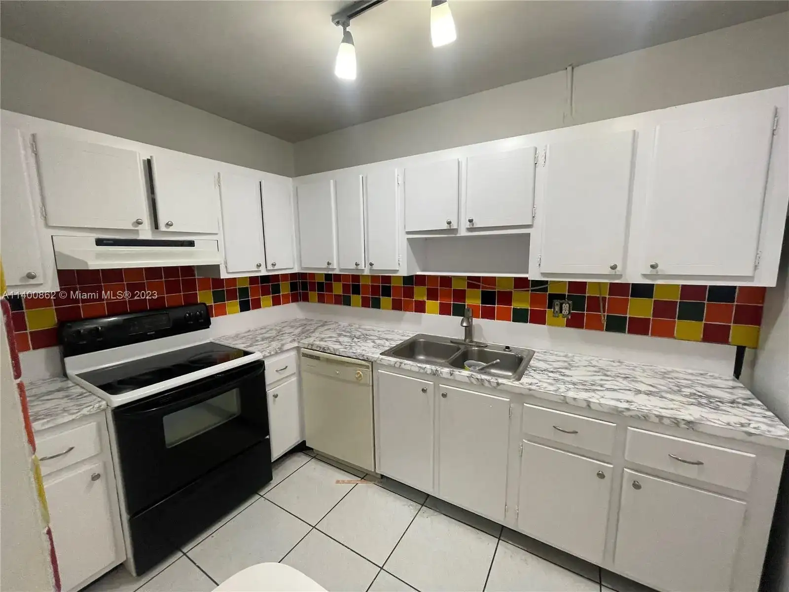 1420 Atlantic Shores Blvd # 326, Hallandale Beach FL 33009 photo 2