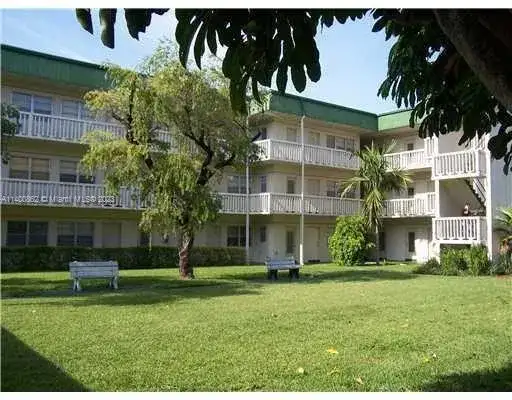 1420 Atlantic Shores Blvd # 326, Hallandale Beach FL 33009 photo 5