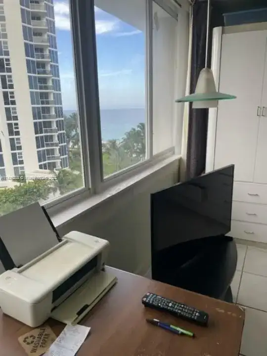 19201 Collins Ave # 527, Sunny Isles Beach FL 33160 photo 4