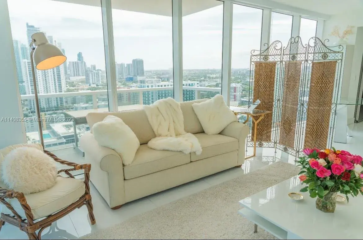 600 NE 27th St # 2605, Miami FL 33137
