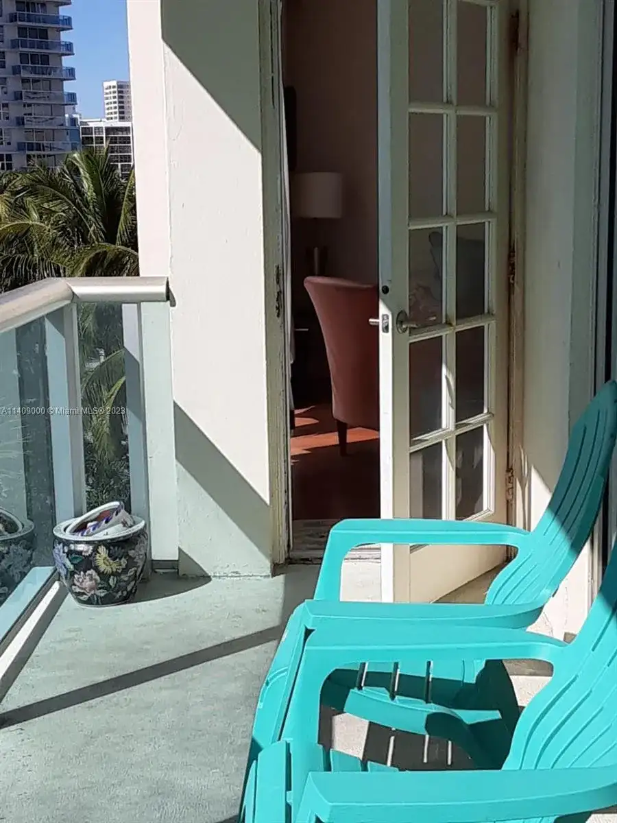 3801 S Ocean Dr # 5O, Hollywood FL 33019 photo 4
