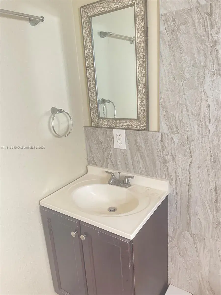 1115 N 22nd Ave # A, Hollywood FL 33020