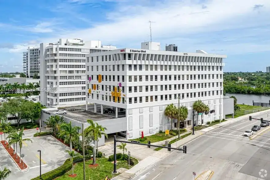 1975 E SUNRISE BLVD, Fort Lauderdale FL 33304