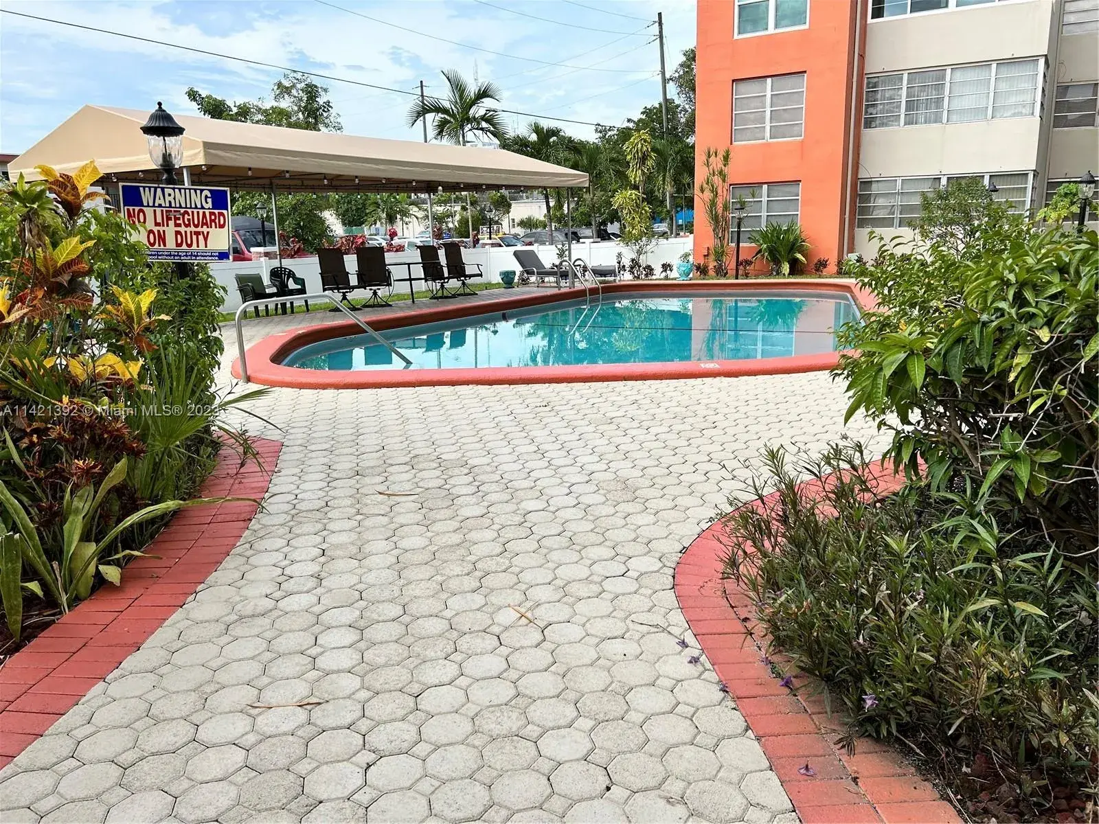 1850 NE 169th St # 311, North Miami Beach FL 33162