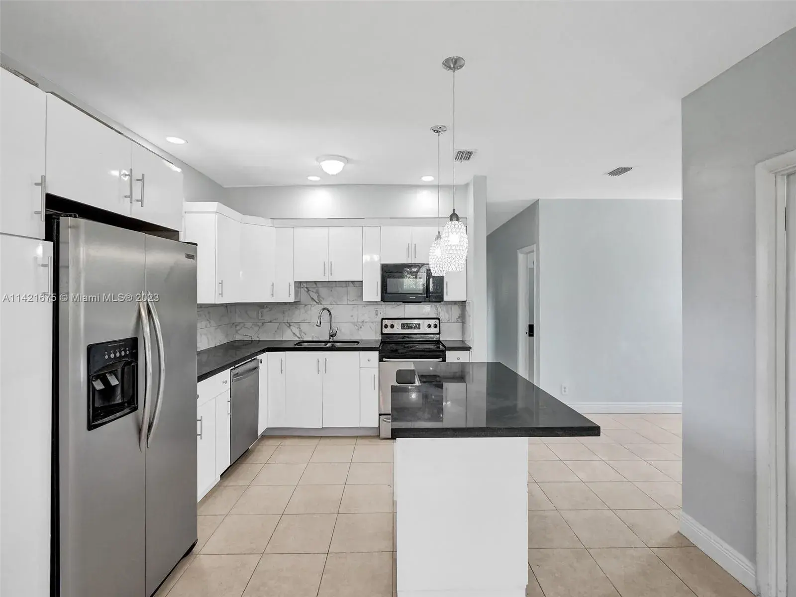3431 Jackson Blvd, Fort Lauderdale FL 33312
