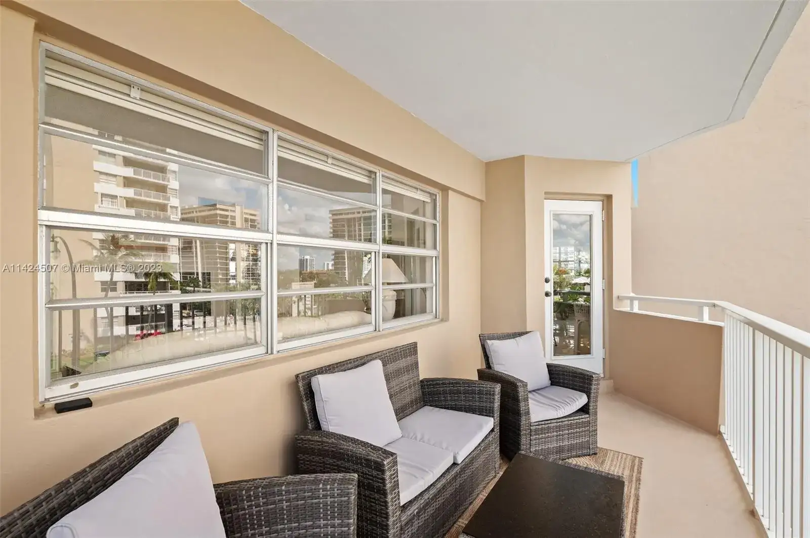 1980 S Ocean Dr # 3P, Hallandale Beach FL 33009 photo 4