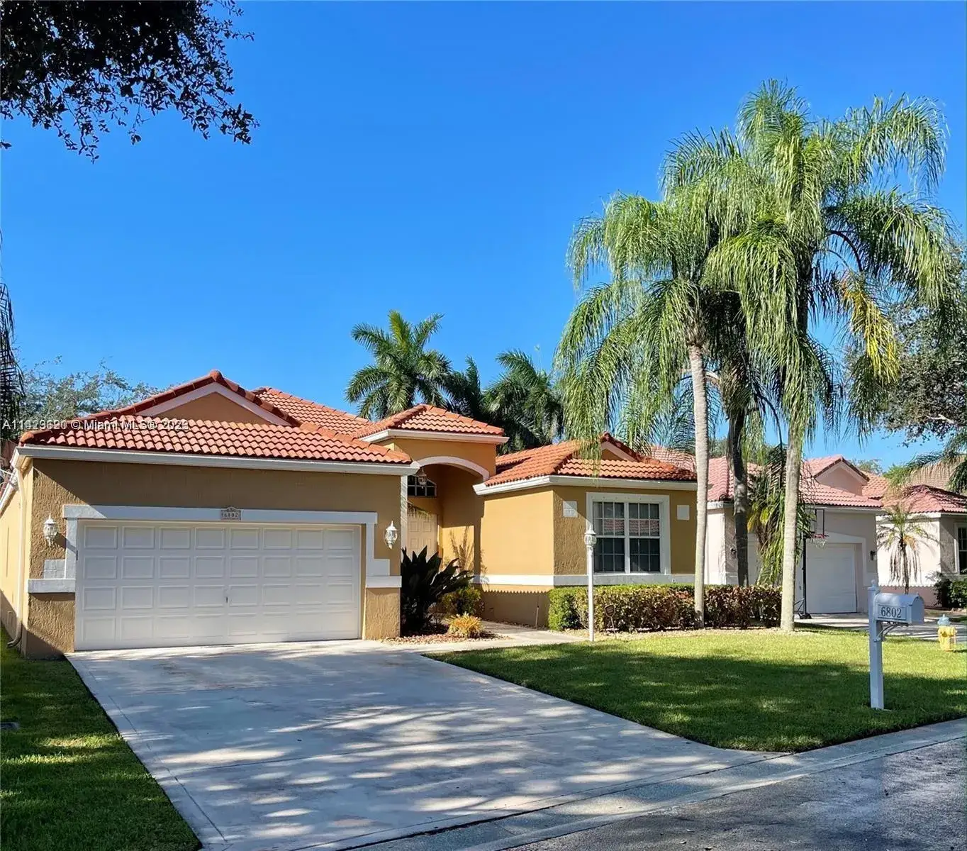 6802 NW 81st Ct, Parkland FL 33067