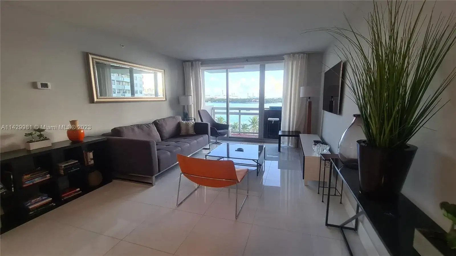 1500 Bay Rd # 818S, Miami Beach FL 33139 photo 4