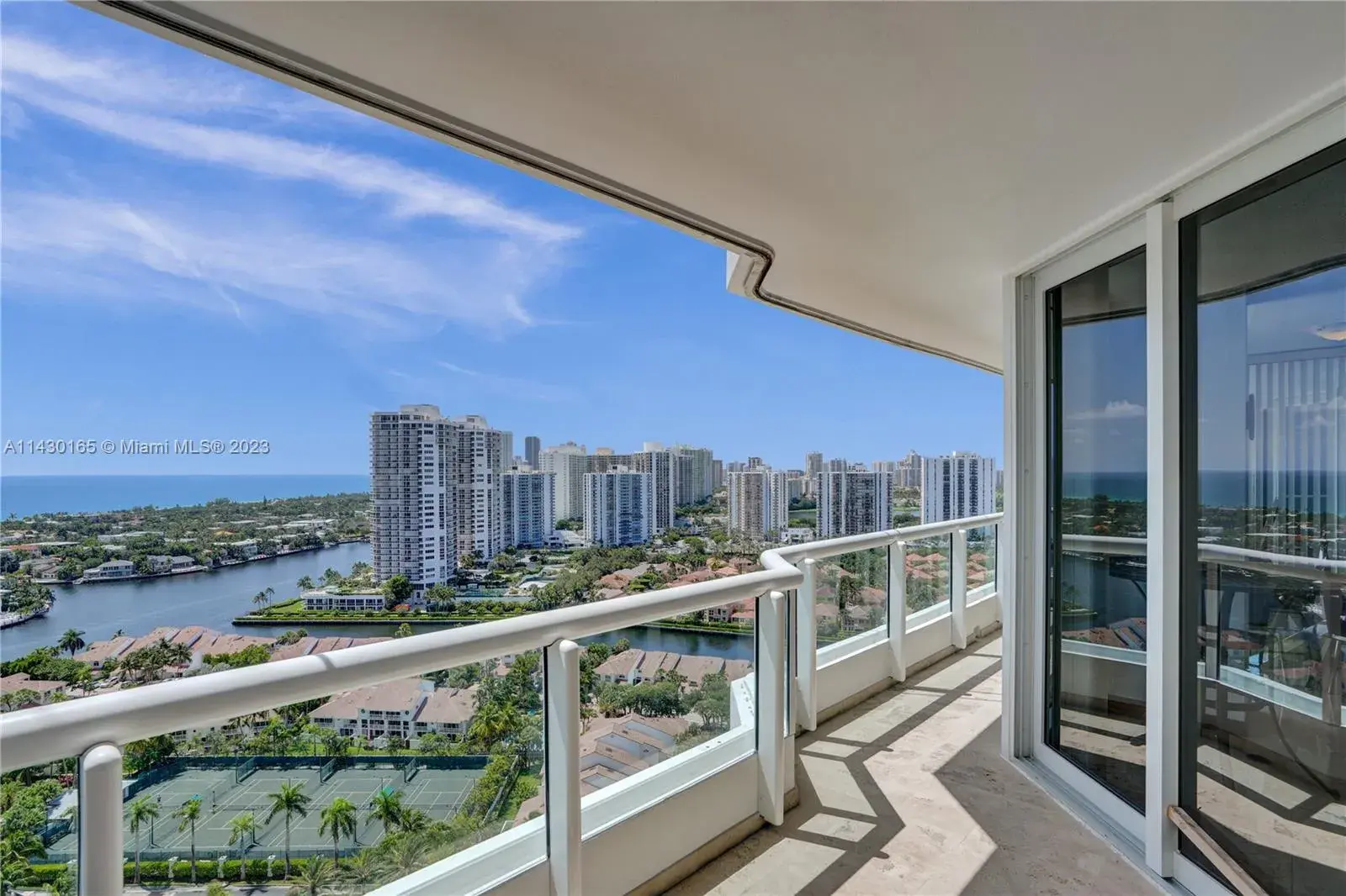 21055 Yacht Club Dr # 2401, Aventura FL 33180