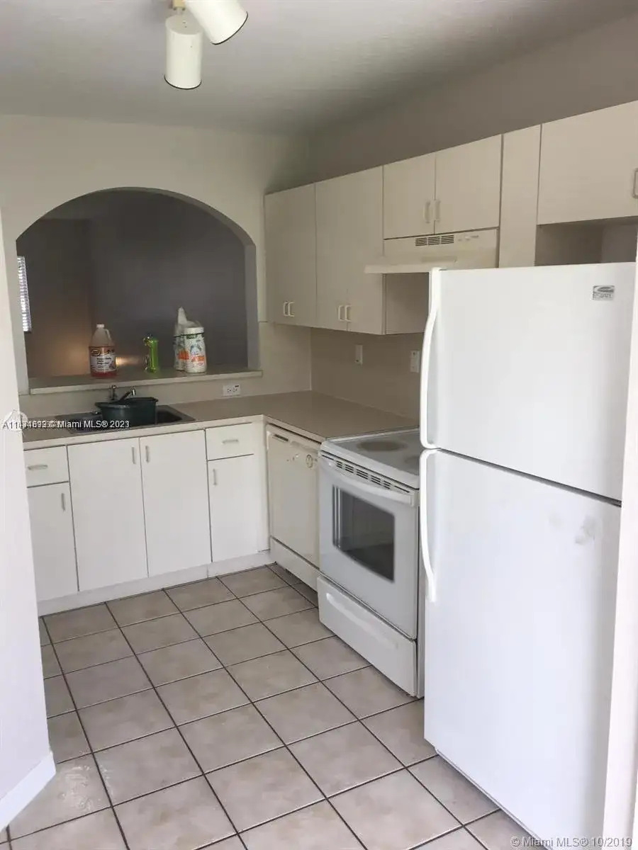 3398 NE 9 DR # 102, Homestead FL 33033 photo 3
