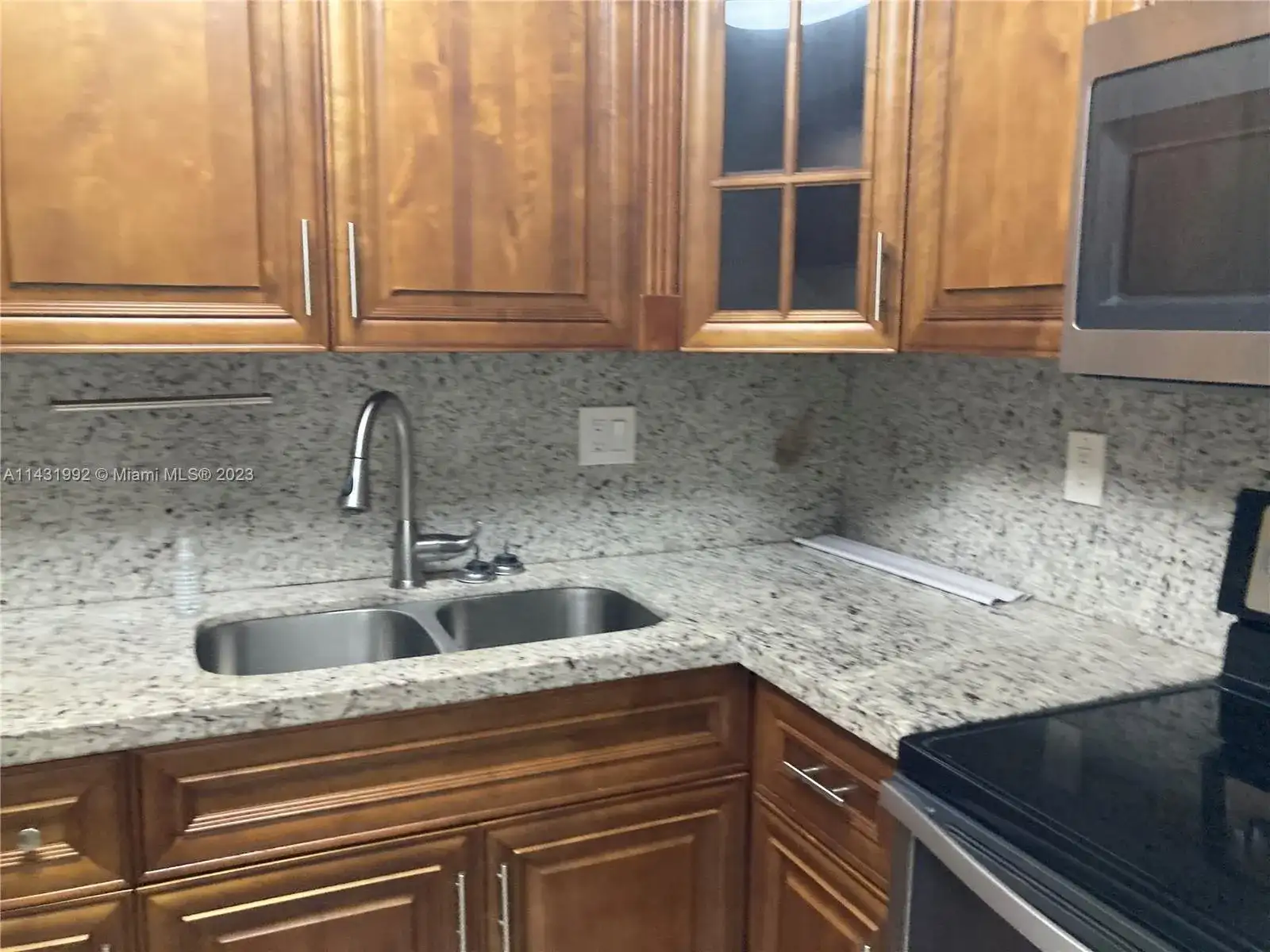 10441 Mahogany Key Cir # 204, Miami FL 33196 photo 4