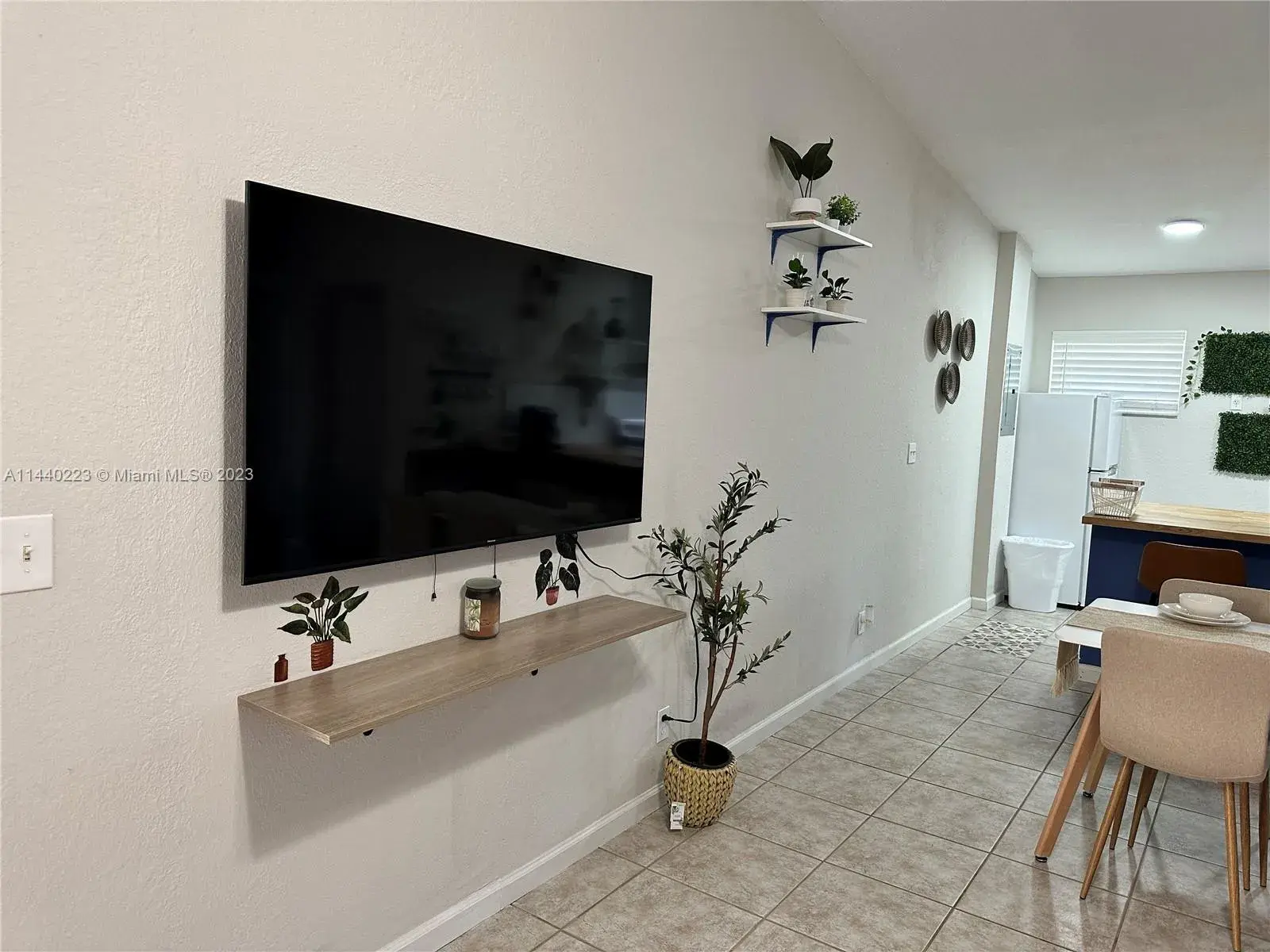 2238 Liberty St # B, Hollywood FL 33020