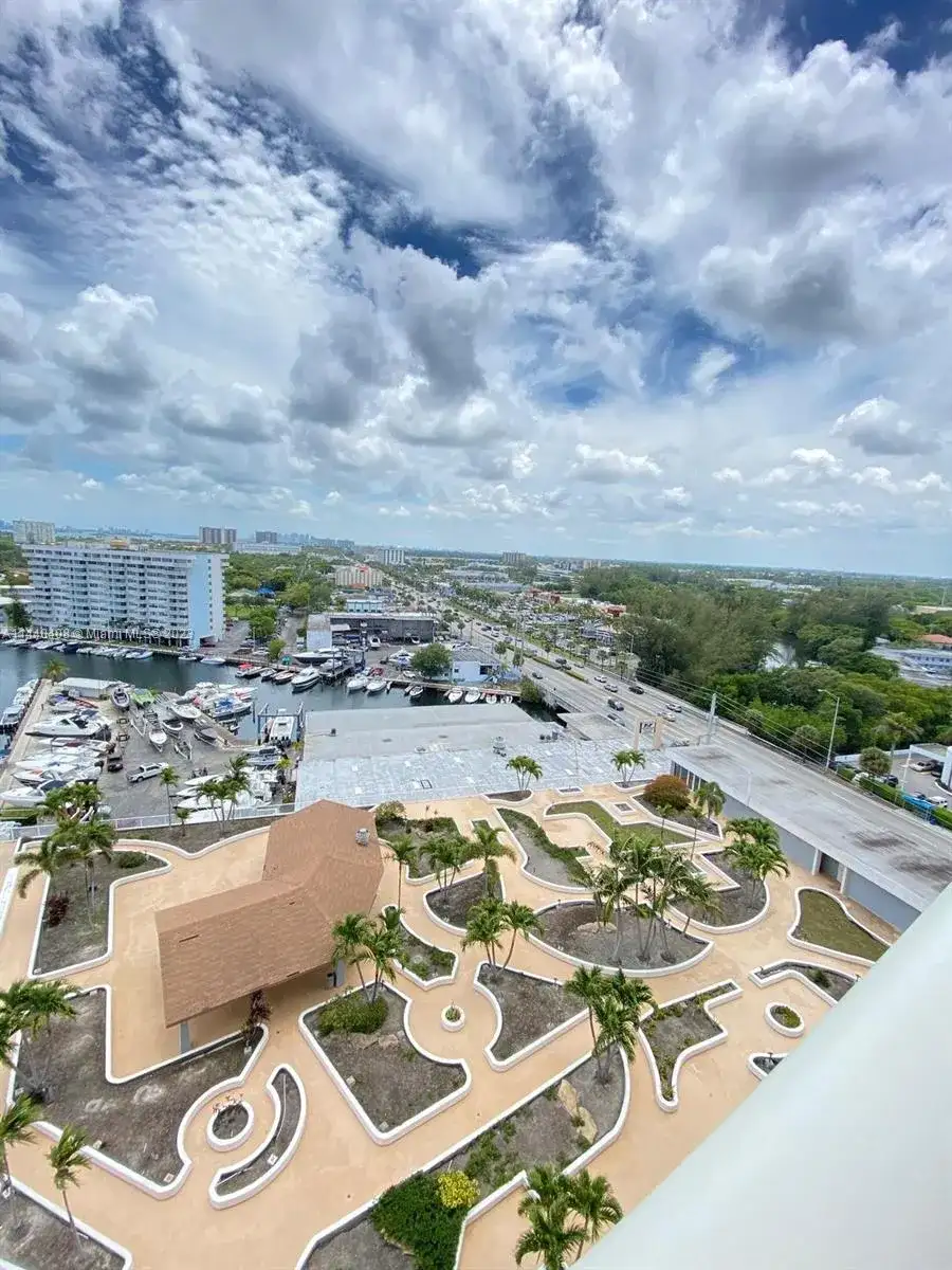13499 Biscayne Blvd # 1408, North Miami FL 33181 photo 2