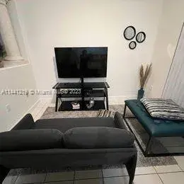 1055 SE 23rd Ave # 0, Homestead FL 33035