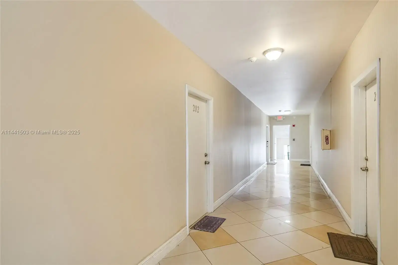 440 SW 5th Ave, Miami FL 33130 photo 4