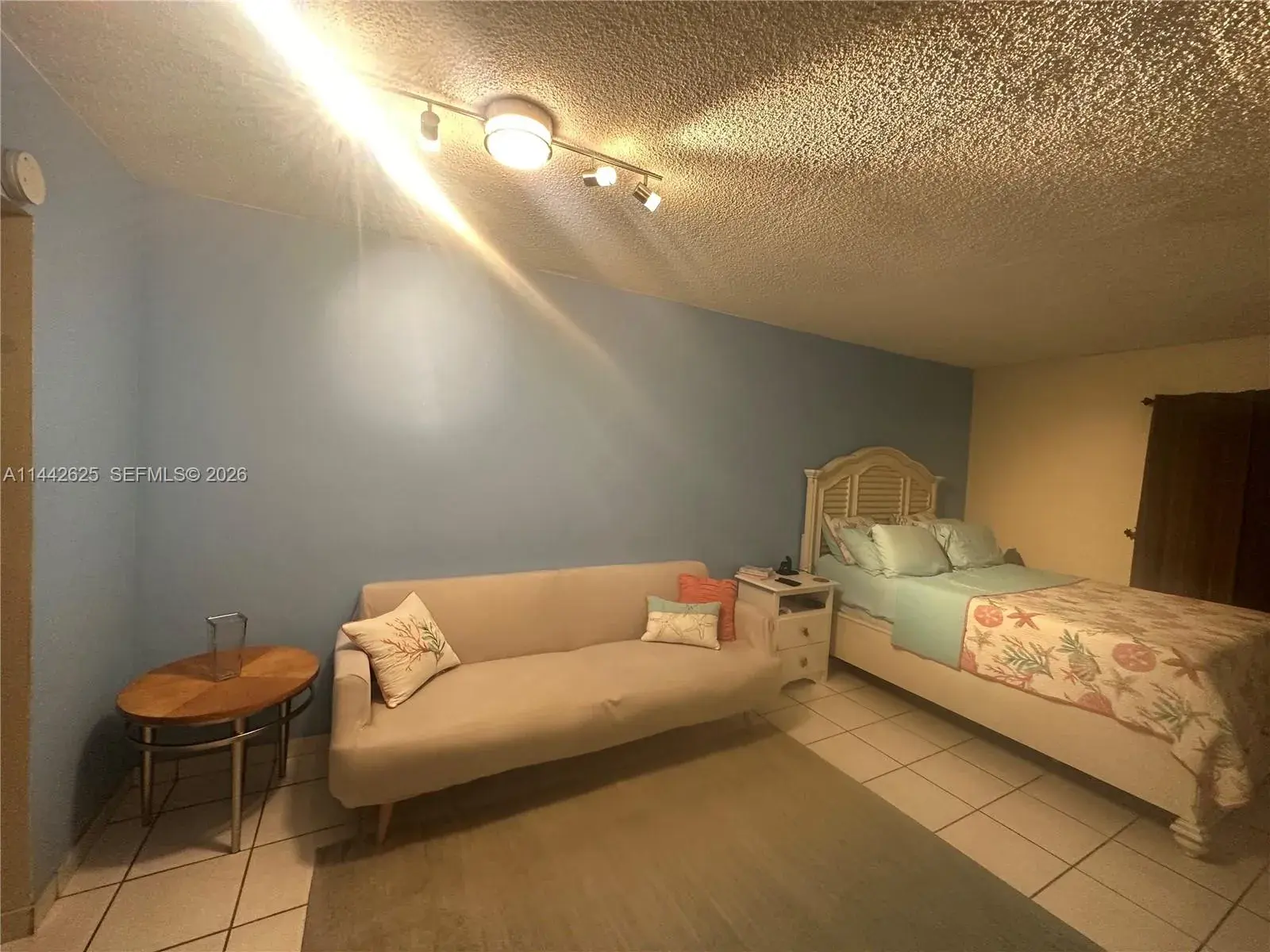 110 Royal Palm Rd # 207, Hialeah Gardens FL 33016