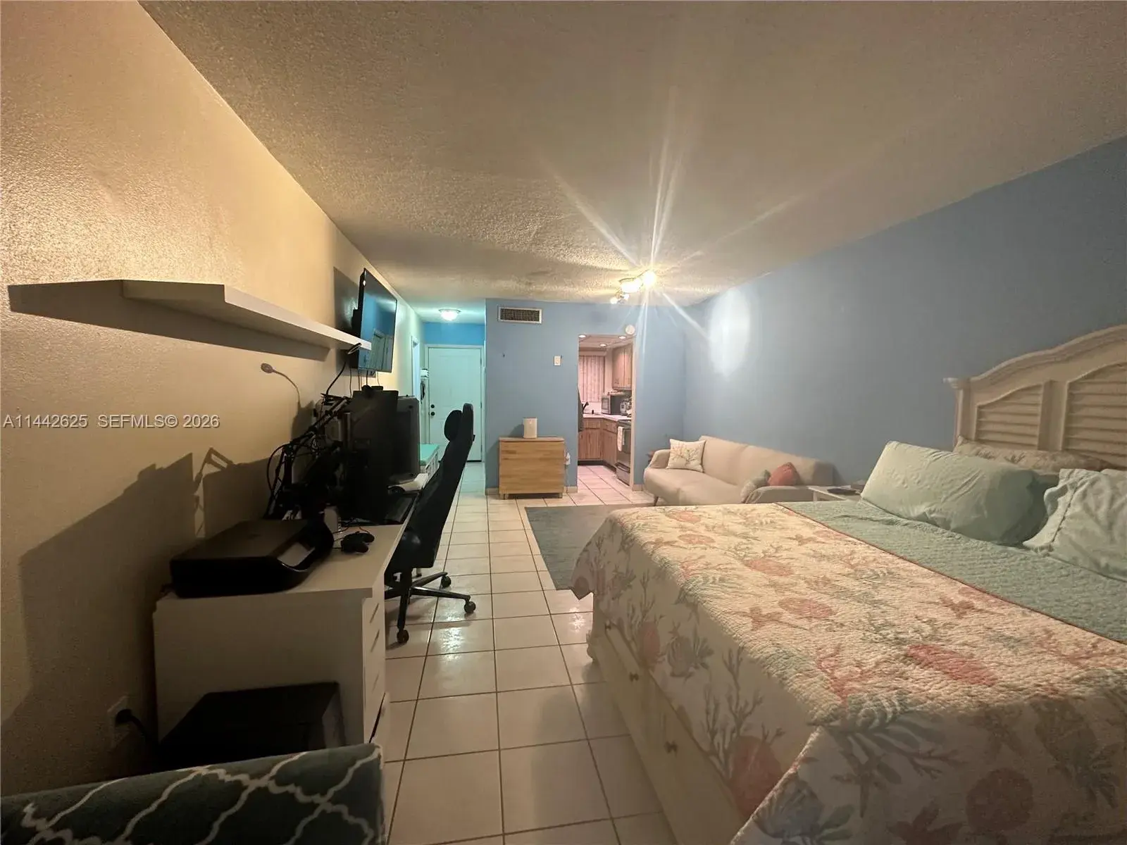 110 Royal Palm Rd # 207, Hialeah Gardens FL 33016