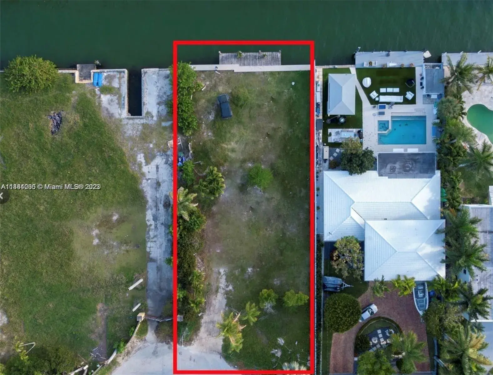 1110 NE 84th St, Miami FL 33138