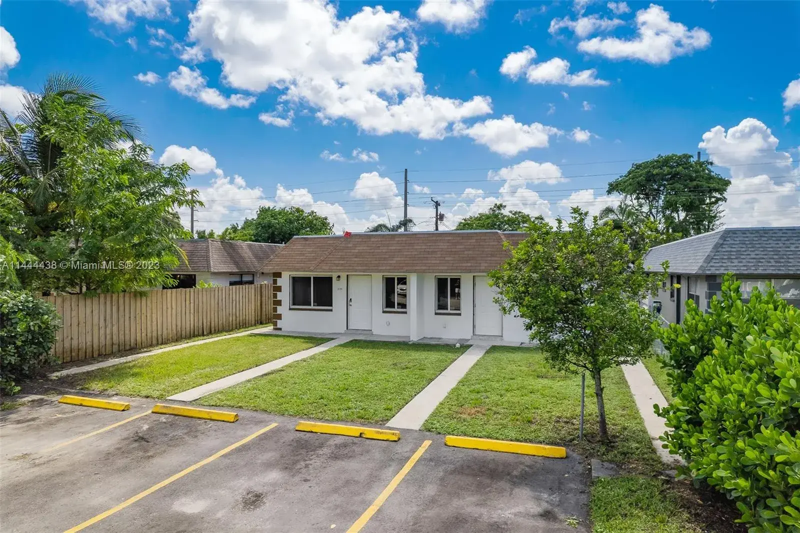 1519-1521 NW 8th Ave, Fort Lauderdale FL 33311