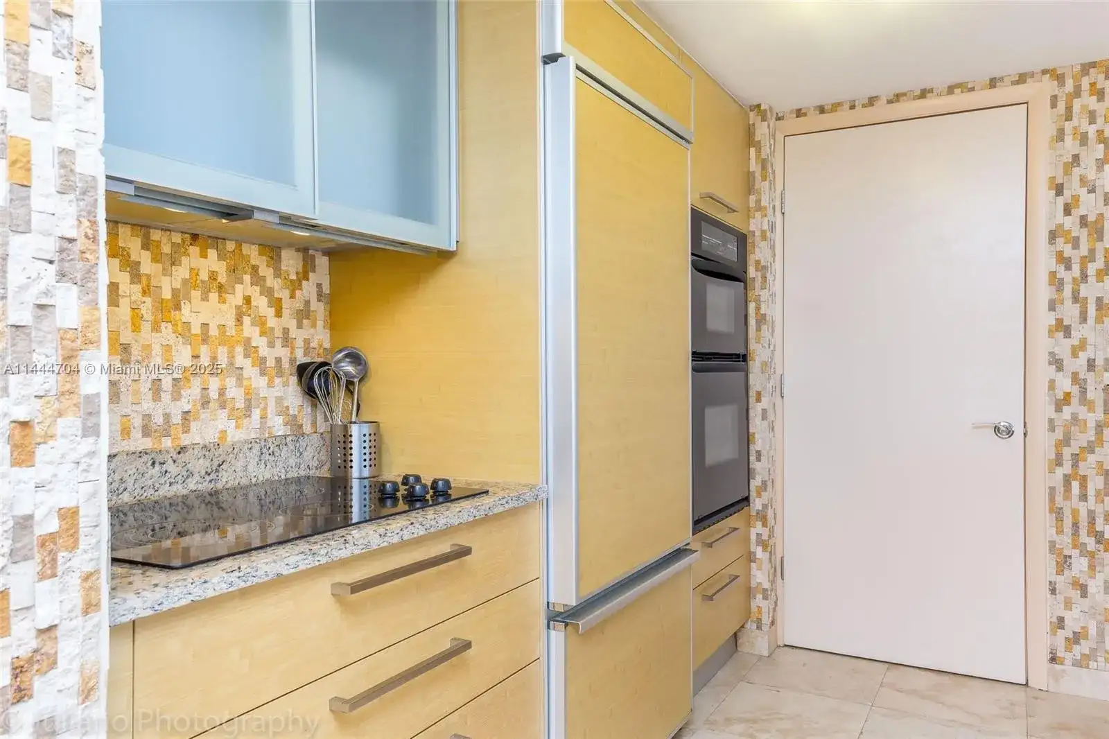 1830 S Ocean Dr # 1107, Hallandale Beach FL 33009 photo 2