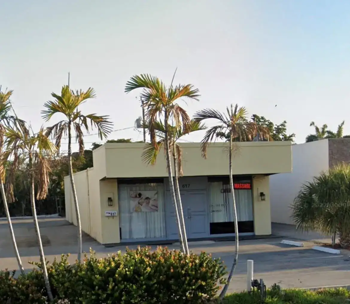 617 Northlake Blvd, North Palm Beach FL 33408 photo 4