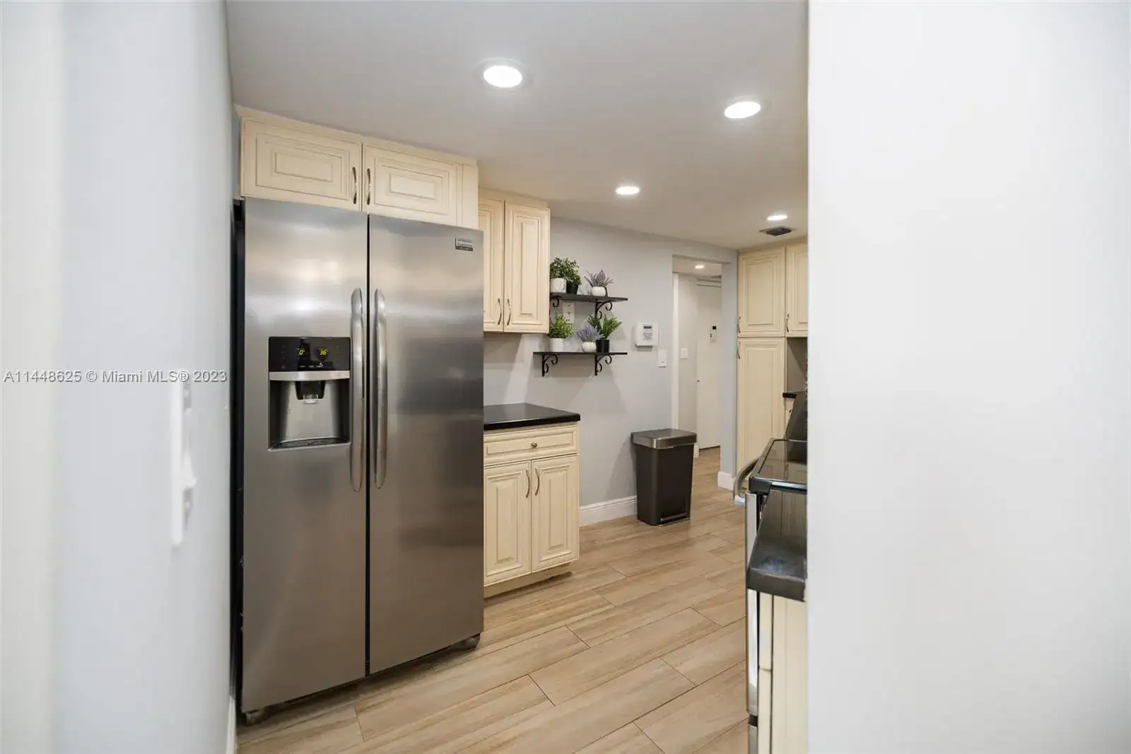 6911 Environ Blvd # 5L, Lauderhill FL 33319 photo 3