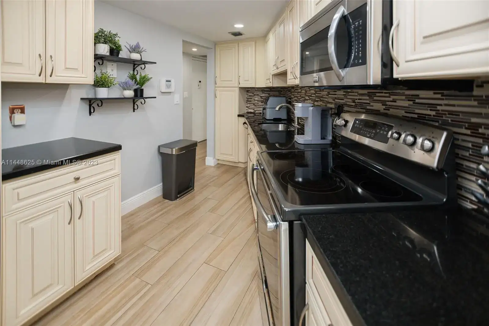 6911 Environ Blvd # 5L, Lauderhill FL 33319 photo 4