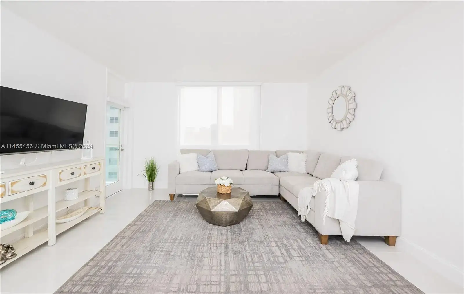 3801 S Ocean Dr # 7O, Hollywood FL 33019 photo 3