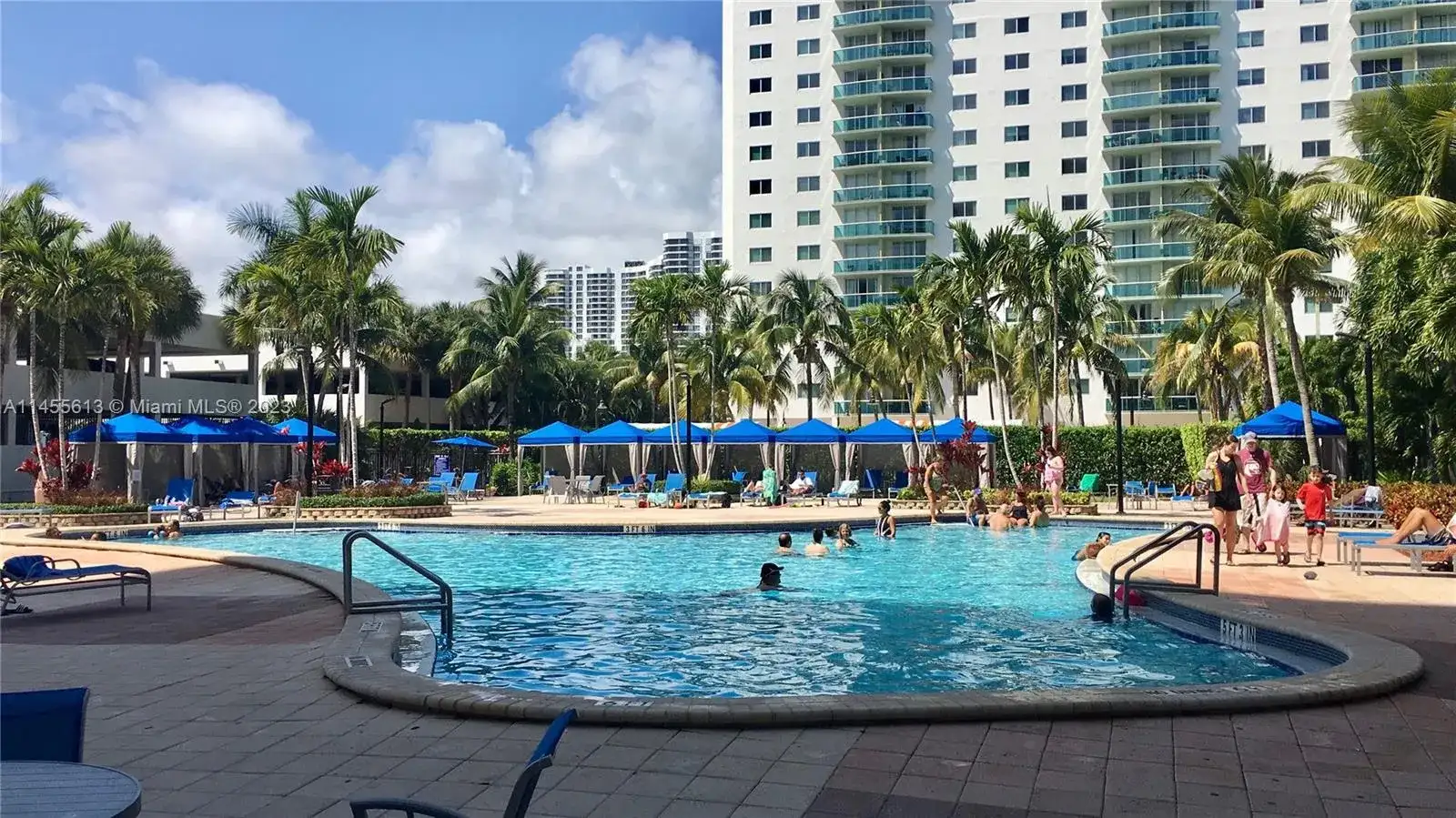 19370 Collins Ave # 119, Sunny Isles Beach FL 33160 photo 3