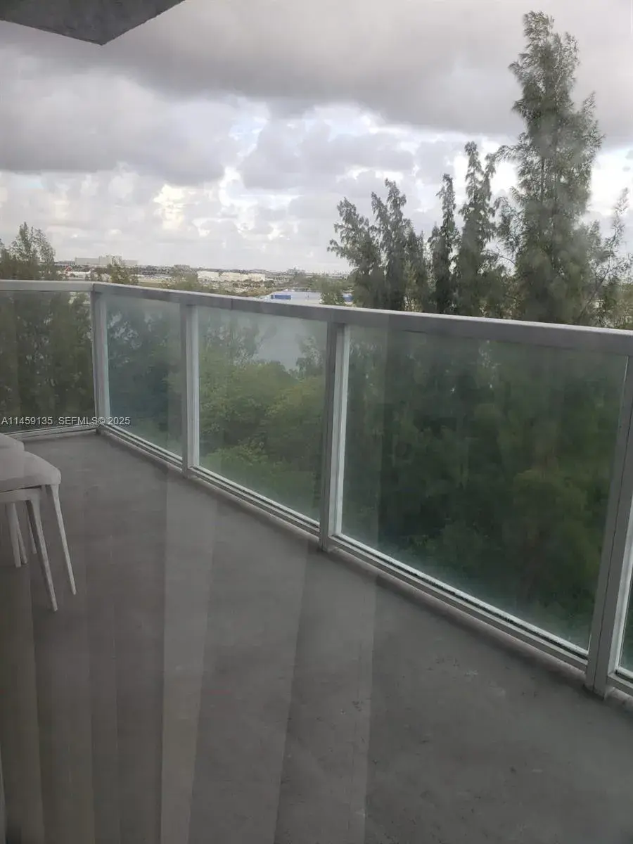 5077 NW 7th St # 903, Miami FL 33126