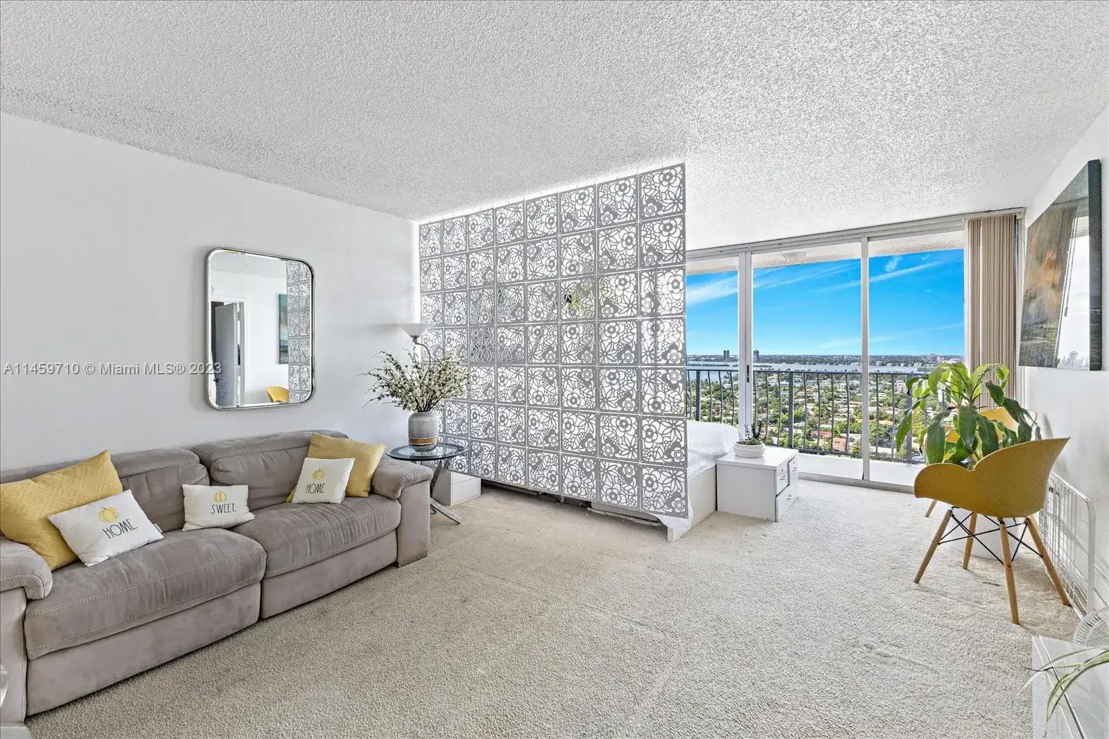 7601 E Treasure Dr # 2404, North Bay Village FL 33141 photo 2
