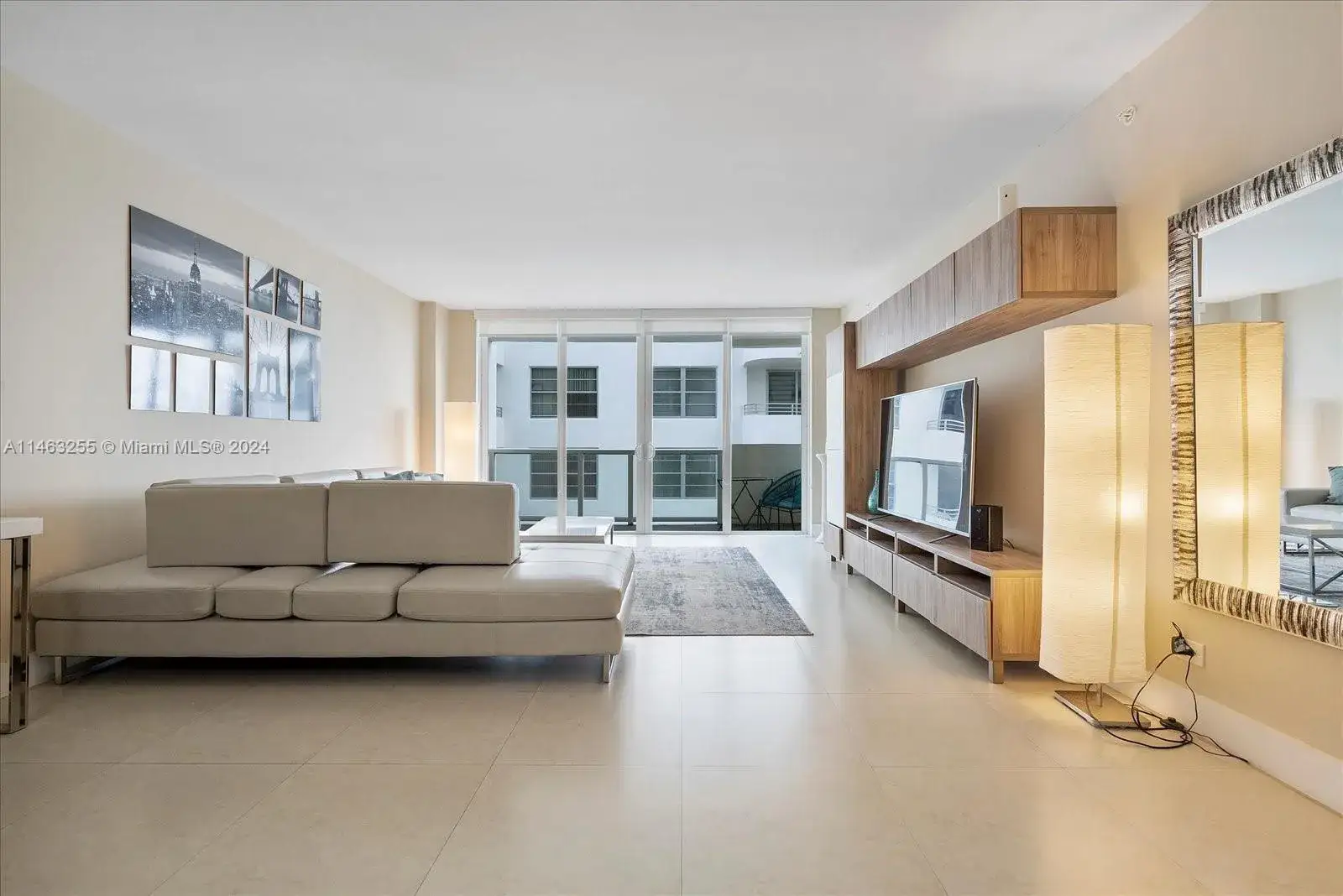3 bedroom 2 bath Residential for sale at 5601 Collins Ave # 1514, Miami Beach FL 33140