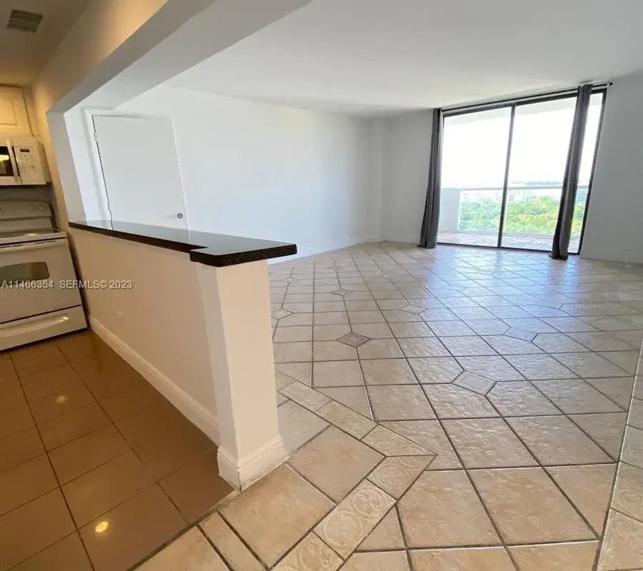13499 Biscayne Blvd # 1505, North Miami FL 33181